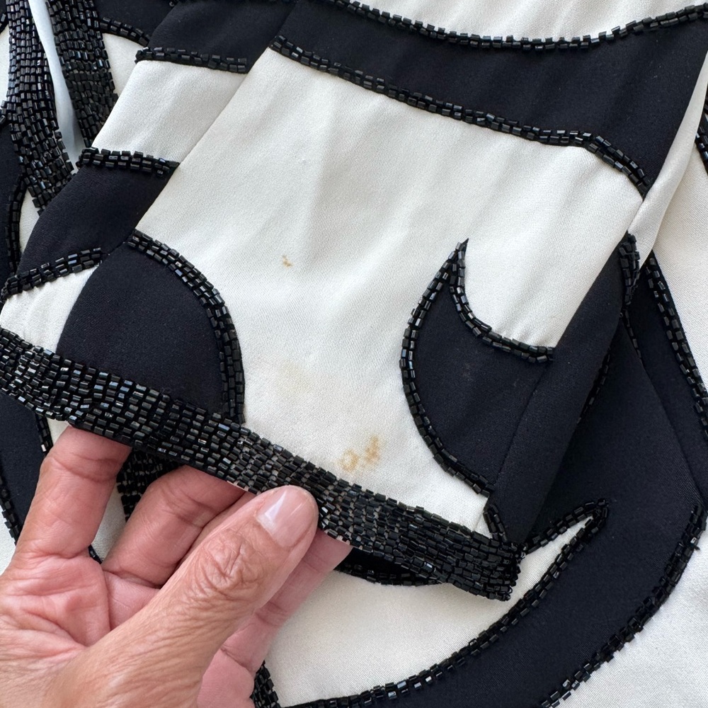 St. John Black and White Swirl Blazer - Picture 7 of 9